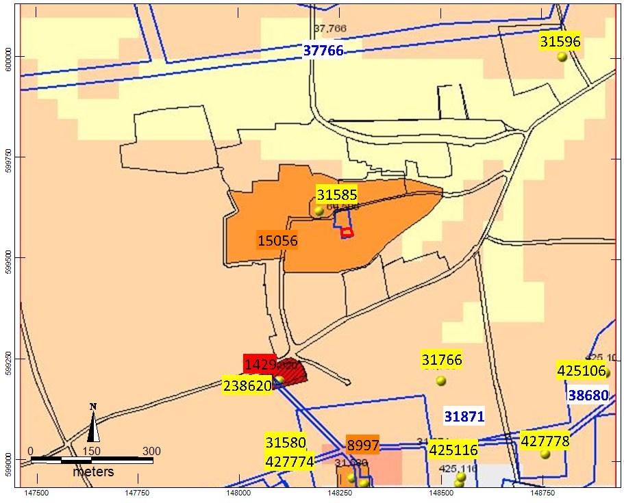 3.3 Archeologische gegevens Het plangebied ligt binnen AMK-terrein 15056, de kern van Midsland, met een hoge archeologische waarde.