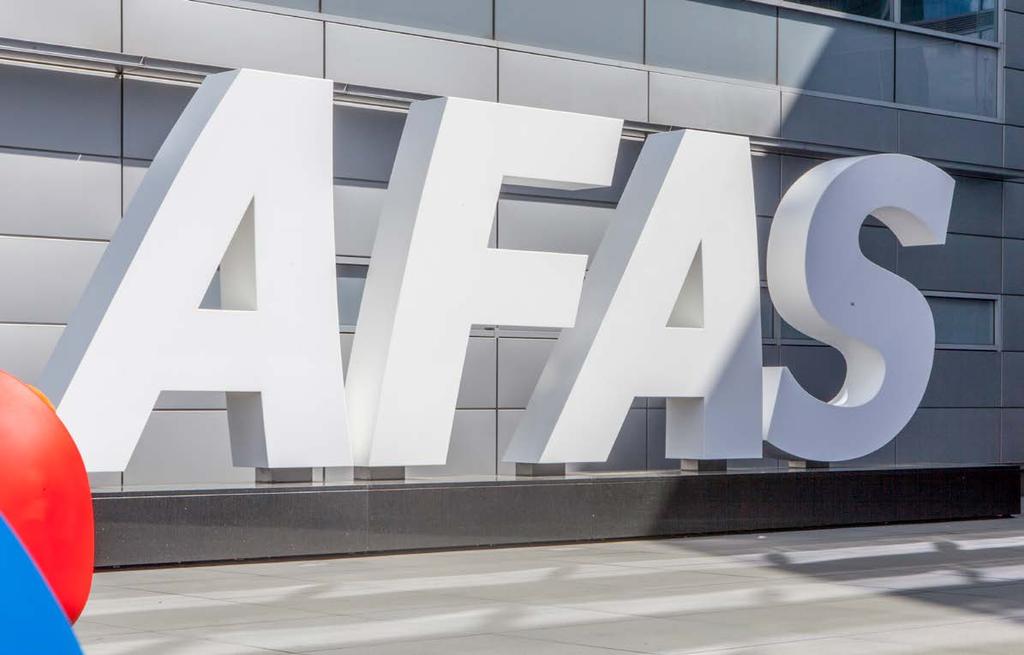 OVER AFAS SOFTWARE AFAS Software is een dynamisch en eigenzinnig softwarebedrijf met ruim vierhonderd enthousiaste medewerkers.