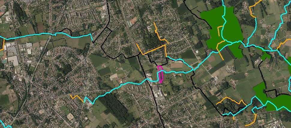 Beekhoek tussen Hove en Lint - Kontich resteert slecht een zeer nauwe openruimte, langs de Lauwerijkbeek (hier ook als Boutersembeek gekend)