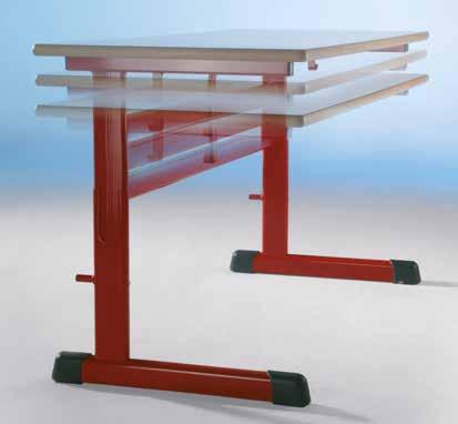 Bestelvoorbeeld: 1 persoonstafel: Tafelblad afgewerkt met ABS kantenband, houtdecorkeuze: Beuken,
