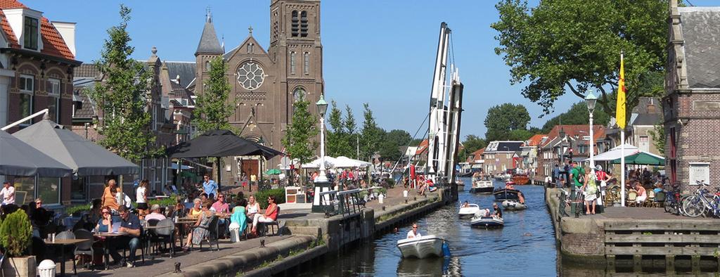 WISSELZONE De jeugd kan vanaf 12.00 uur op vertoon van hun startnummer de wisselzone in. Volwassenen kunnen op vertoon van hun startnummer vanaf 12.30 de wisselzone in.