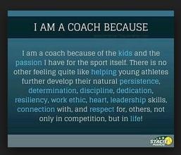 Coachen vanuit een pedagogisch perspectief Ken ik de jeugdigen die ik coach, weet ik wat hen beweegt? Zijn mijn aanwijzingen leeftijdsadequaat? Is mijn oefenstof opbouw leeftijdsadequaat?