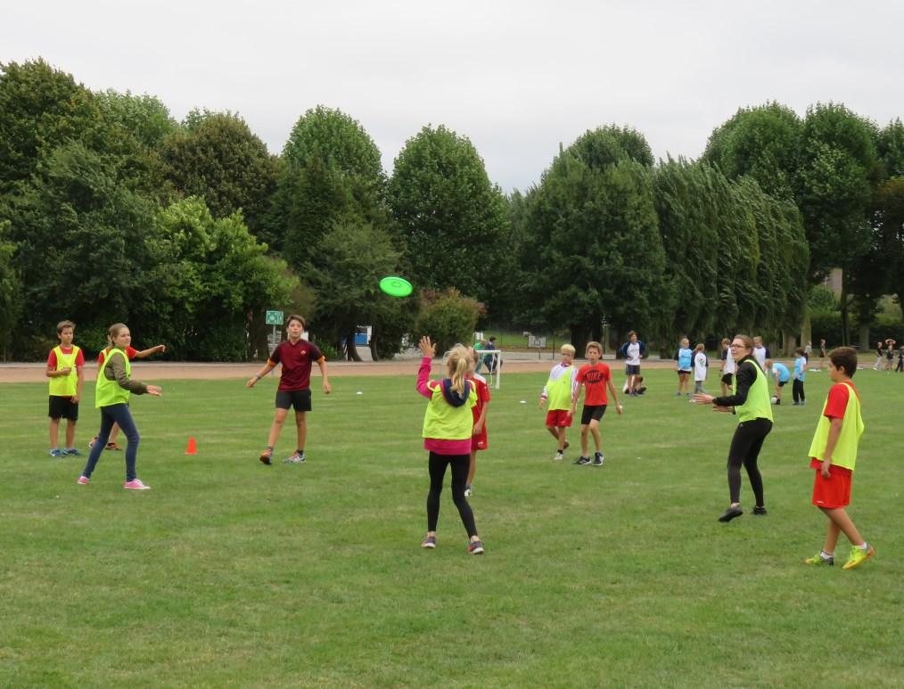 Sportdag Parascolaire dagen 27 & 28/9 Op 27 en 28 september vervallen op school de lessen. De klassen krijgen een aangepast programma. Veldwerk, sessies leren leren en sport komen die dagen aan bod.