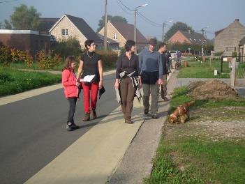 Op de vraag waarom hij deze bewaarde, antwoordde hij steevast: het moest maar weer eens oorlog worden Vandaag leven we in een andere maatschappij.