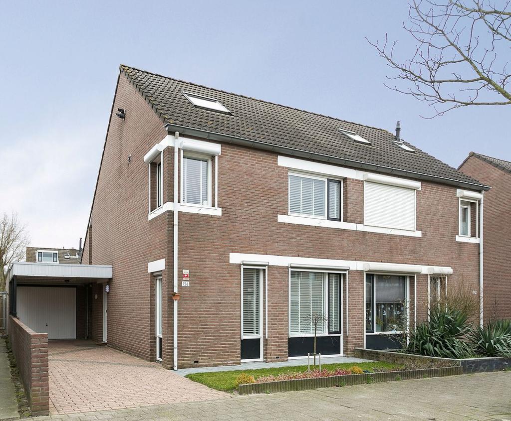 Instapklare 2-0-1 woning met garage!