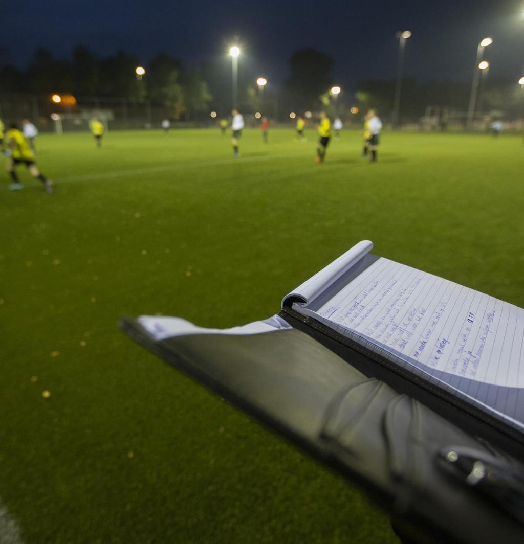 TOELATINGSEISEN - SCREENING - De kandidaat kan zich inschrijven als hij/zij minimaal voldoet aan de onderstaande toelatingscriteria: Na het behalen van het diploma UEFA B moet minimaal één jaar