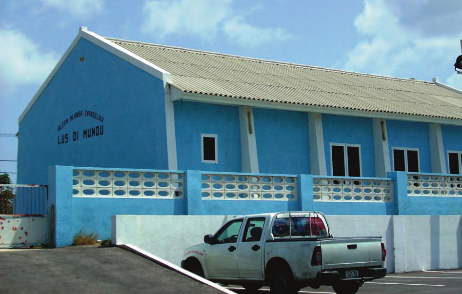 Aandeel 13-14-15 jarigen in het basisonderwijs (Zittenblijversproblematiek) Census 1992 Census 2001 Buurtmonitor 2007 Paradijs 30,7 27,4 25,0 Curaçao 26.2 19.2 28.