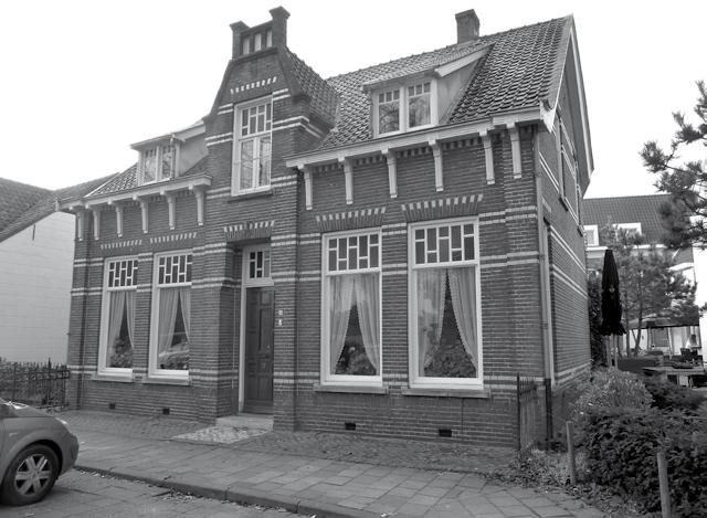 Bierbrouwerij De Kroon, tevens ouderlijk huis van Jo Prinsen, nu Park 63 Marie, de auteur van het dagboekje noemt nog veelvuldig andere voornamen: Wies, Marie, Regien en