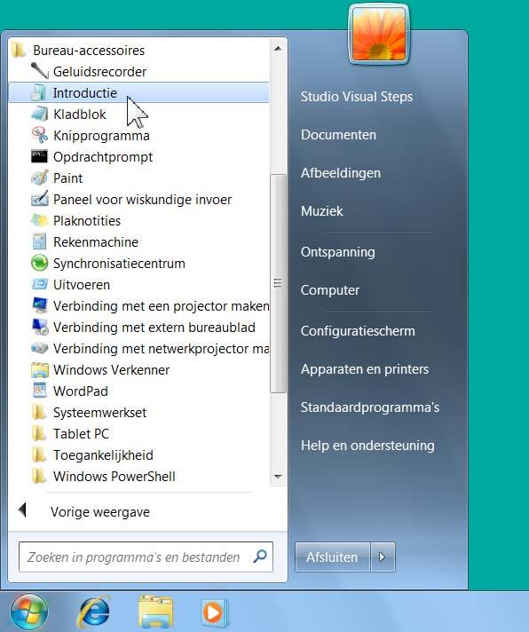 34 Basisgids Windows 7 2.4 Introductie In het venster Introductie vindt u allerlei onderwerpen waar u informatie over kunt opvragen en het biedt rechtstreeks toegang tot handige opties.