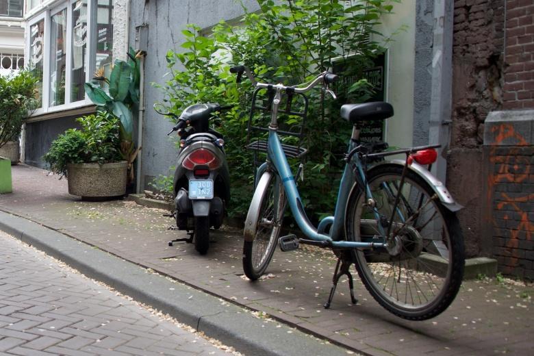 We gaan terug naar de Brouwersgracht, via de Binnen Brouwersstraat.