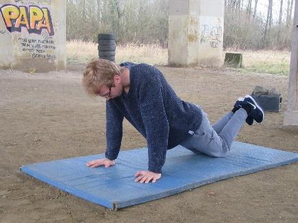 34 PUSH-UPS: