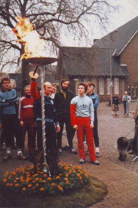 1986 De financiële herstructurering van de vereniging vindt dit jaar zijn voorlopige besluit met vaststellen, tijdens de jaarvergadering, van een tweejaarlijkse contributieverhoging.