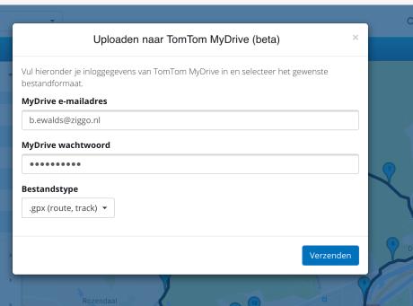 Vul de gegevens van uw TomTom Mydrive account in en kies als bestandsvorm GPX.