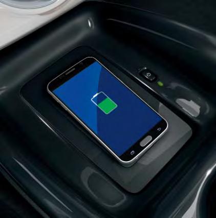 Op het display leest u informatie af als uw rijsnelheid, het laadniveau van de batterij, de status van de hybride aandrijflijn en het functioneren van Toyota