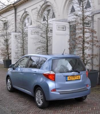 Ruimte Het belangrijkste is voor het laatste bewaard: de ruimte. Dankzij de uitgekiende vormgeving, ziet de Verso-S er forser uit dan de auto eigenlijk is.