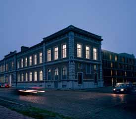 Van Breda & C (AvH 78,75%) heeft in 2011 een participatie verworven van 91,76% in het Antwerps Beroepskrediet (ABK).