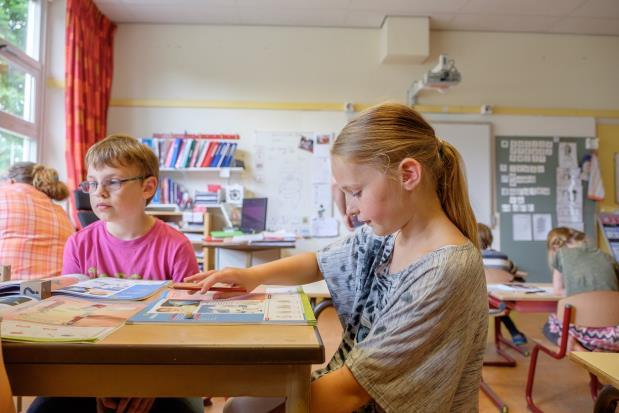 - Daarom laten we kinderen voelen en weten dat ze gewaardeerd en geaccepteerd worden zoals ze zijn. - Daarom ligt de kennis die we overbrengen dicht bij de belevingswereld van kinderen.