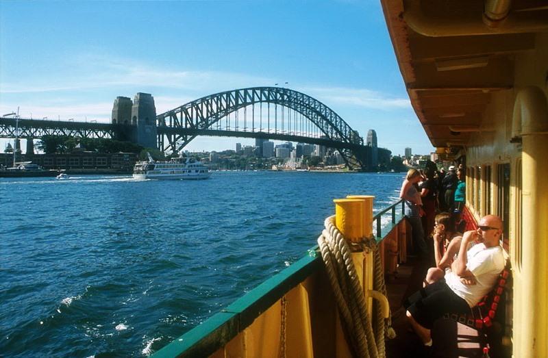 de befaamde Harbour Bridge. Veruit de beste en opwindendste manier om deze brug te leren kennen is een beklimming.