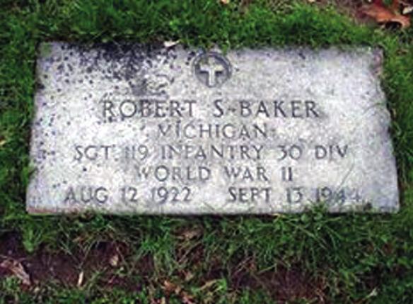 ongeveer veertig meter verderop te slapen. Sergeant Robert S. Baker kwam als eerste naar buiten, waarop de Duitsers direct het vuur openden.