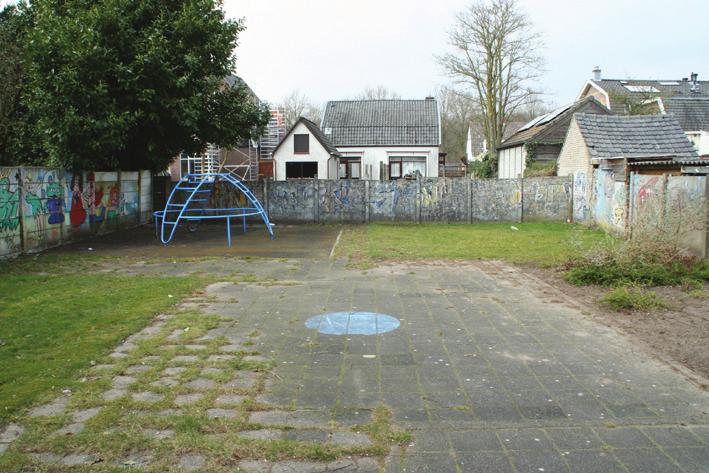 Voor de ouders zijn er te weinig zitmogelijkheden bij de speeltoestellen of mogelijkheden om met elkaar in de zon te zitten.