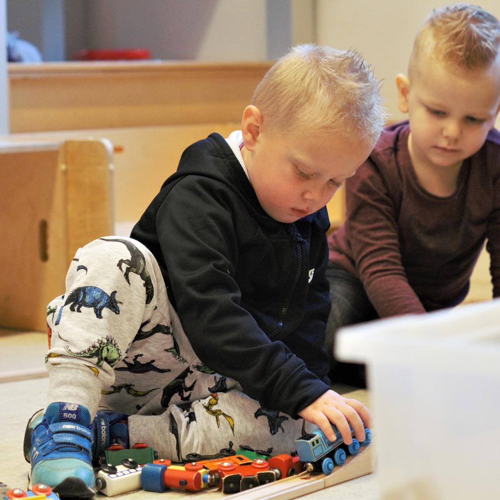 5 Opstapje naar de basisschool Kinderen zijn bij ons welkom vanaf 2,5 jaar. Ze blijven anderhalf jaar op de peuterschool.