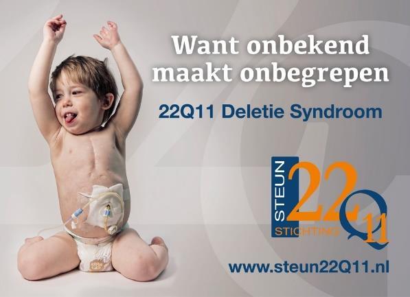 22Q11 is een genetische afwijking. Ieder mens wordt geboren met twee kopieën van elk chromosoom. Bij mensen met 22Q11DS ontbreekt een deel van één van de twee chromosomen 22.