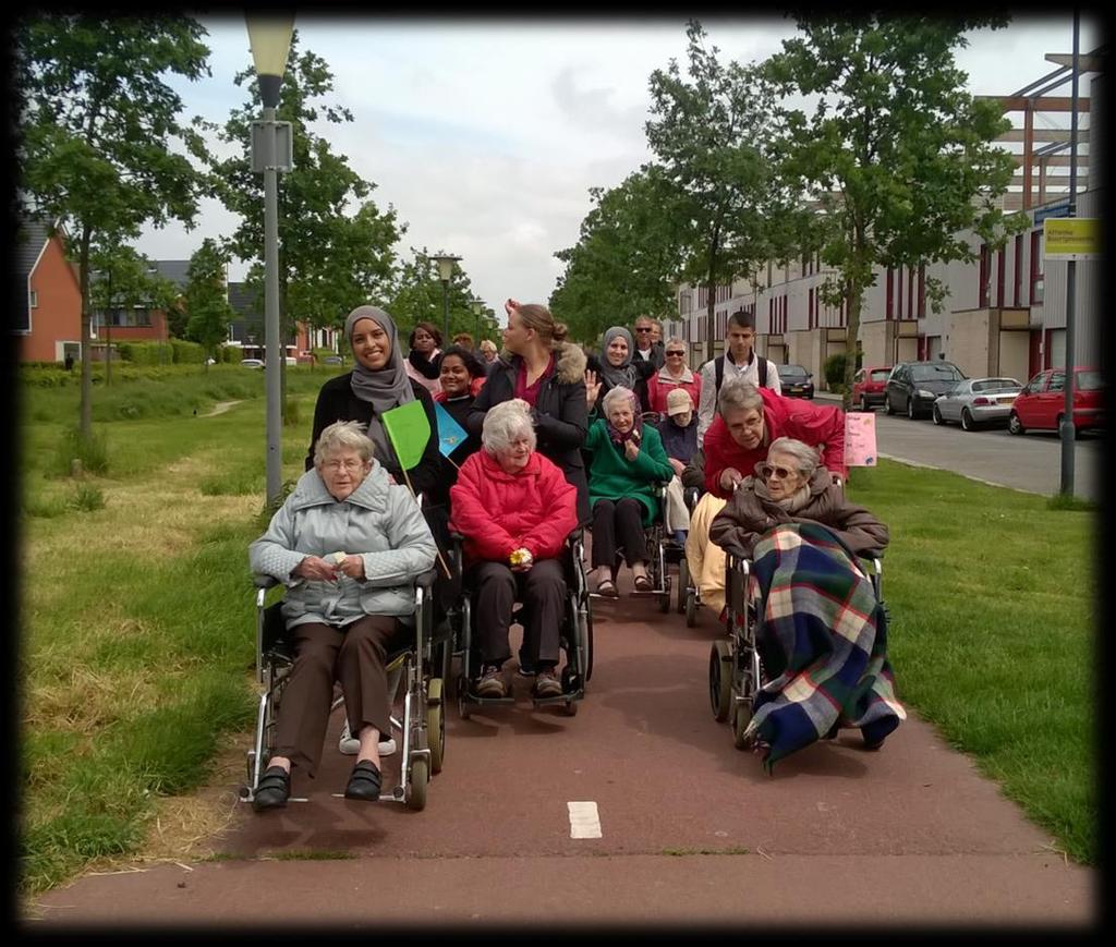 De impact van Present uit de praktijk Elk jaar vindt in Zoetermeer de rolstoel vierdaagse plaats. Woonzorggroep Magnolia organiseert in deze periode haar eigen vierdaagse voor haar bewoners.