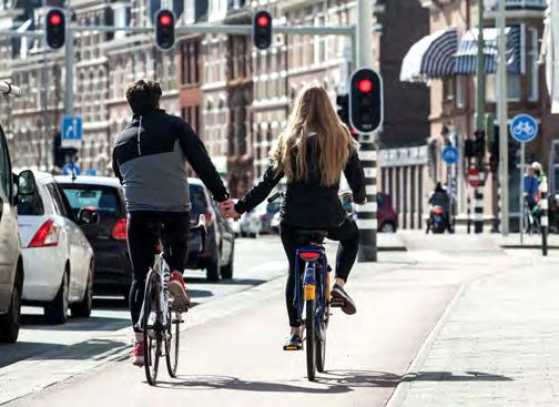 Een droom voor 2040 die uit het Stadsgesprek naar voren komt, is dan ook om ontspannen te kunnen fietsen, waarbij medefietsers zich ook netjes aan de regels houden.