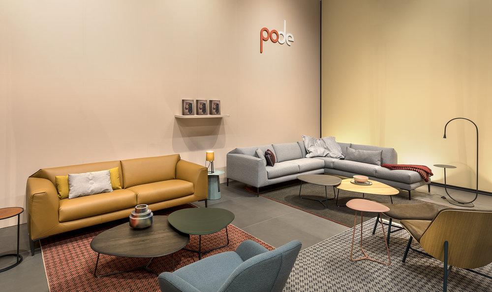 In de Pode beeldbank zijn alle beelden van de meubels te downloaden: https://images.leolux.com/collectie/pode OVER PODE PODE: een echt Nederlands kwaliteitsmerk met een missie.