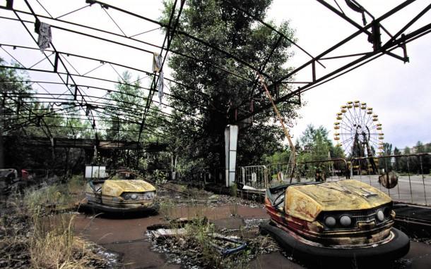 Het verlaten pretpark van Pripjat. 2.3. Waarom werden de mensen niet meteen na de ramp geëvacueerd? In de tijd dat de ramp was gebeurd hoorde Oekraïne nog bij Rusland.