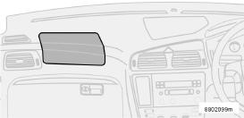 Veiligheid WAARSCHUWING! Als het waarschuwingslampje voor het airbagsysteem blijft branden of tijdens het rijden kortstondig gaat branden, betekent dit dat het airbagsysteem niet naar behoren werkt.