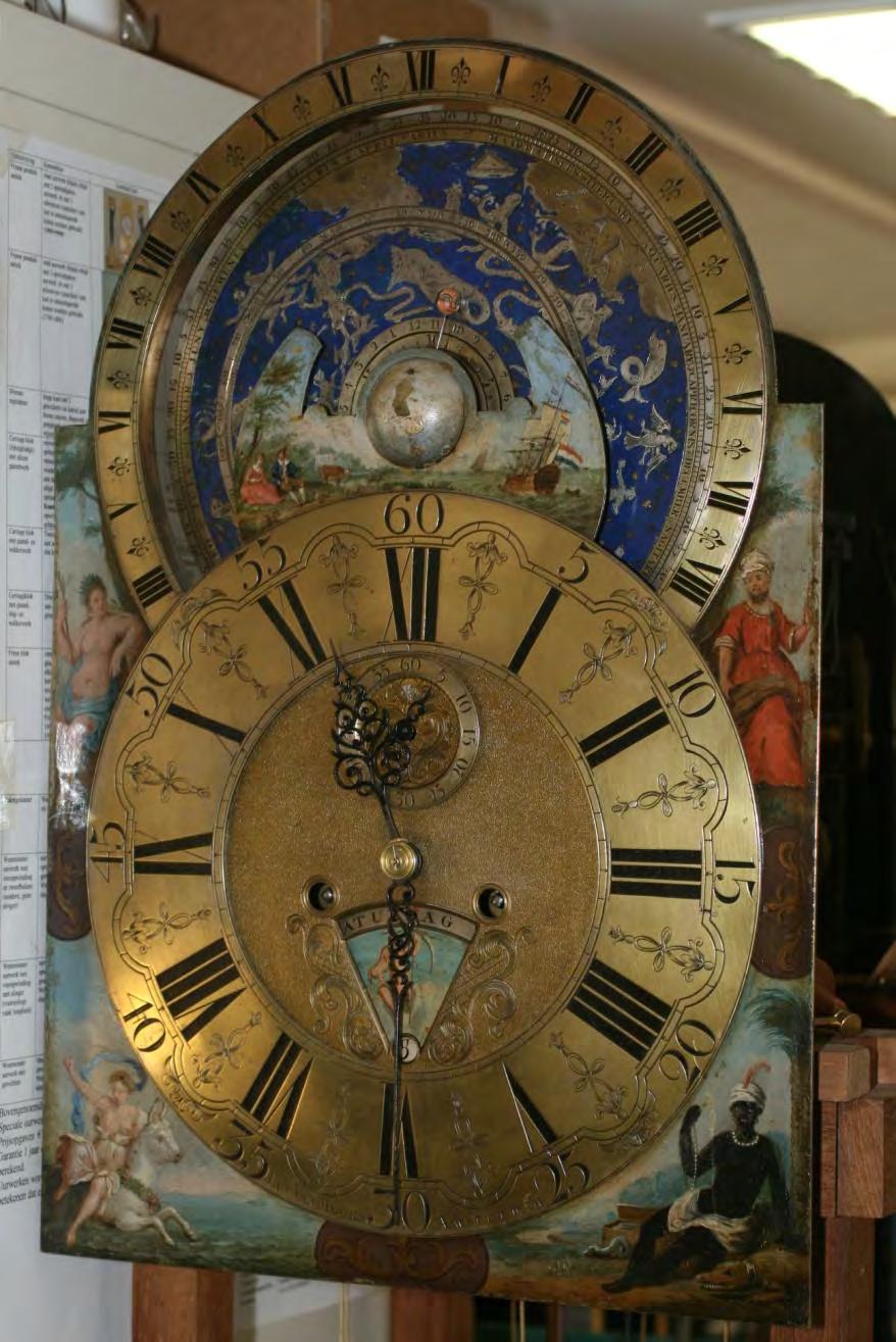Omschrijving van het uurwerk Zeldzame museale Amsterdams staande klok met op de cijferring bij de zes de signering Jan van Meurs Amsterdam.