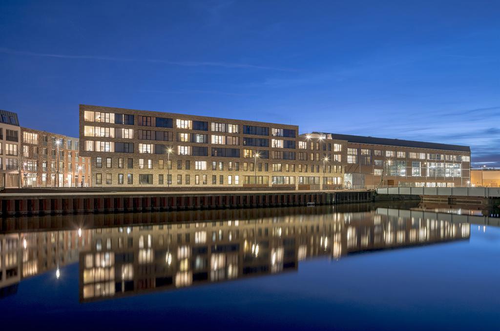 INZENDING HERENGRACHT INDUSTRIEPRIJS 2018 Toekomstbestendig wonen op voormalige Scheldewerf In en naast de voormalige zware Plaatwerkerij op de Scheldewerf in Vlissingen is een uniek woonzorgcentrum