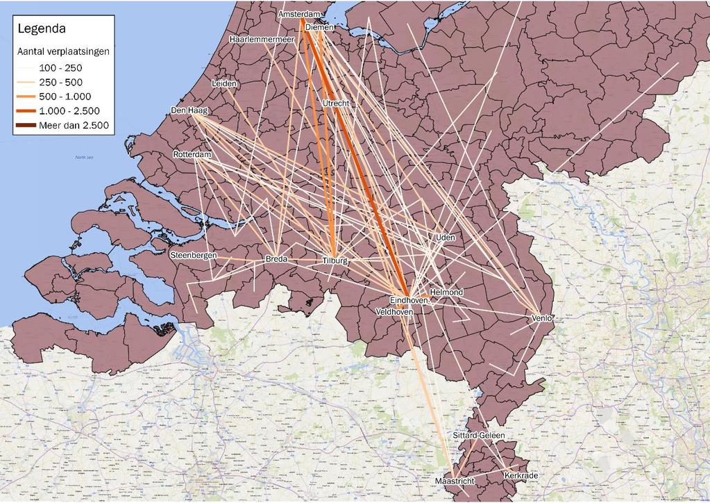 Figuur 2.3 Totaal pendelstromen regio Zuid-Nederland - De figuur toont uitsluitend woon-werkrelaties van ten minste 50 verplaatsingen. Het overzicht is niet uitputtend. 2.9 Inkomen Met name inkomen tot 25.