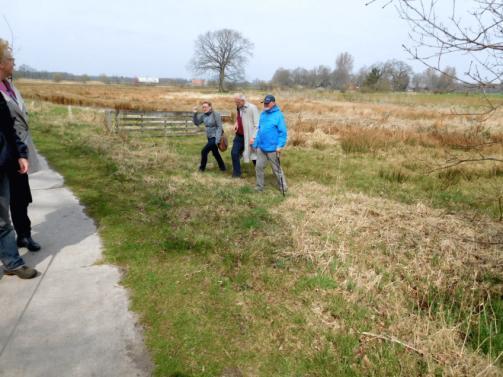 Het is van belang dat deze locatie ook voor mensen met loophulpmiddelen bereikbaar