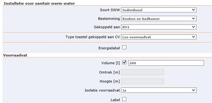 De naverwarming (CV ketel) RV1 en het voorraadvat van de