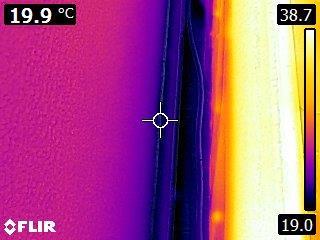 De gemiddelde kosten van radiatorfolie voor een woning liggen rond de 25,-.