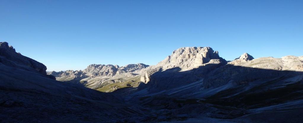 Ook daar smaakte het bier weer prima, zoals alle dagen het geval was. De laatste dag naar beneden en niet al te laat terug in Pozza di Fassa.