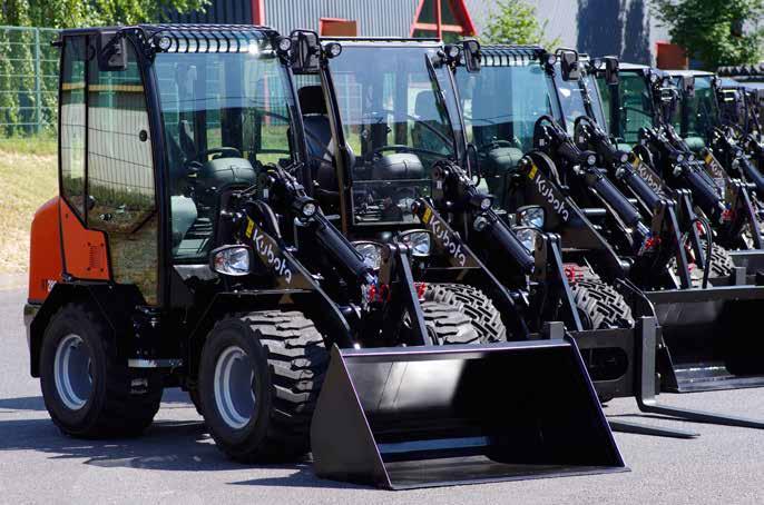 STANDAARD UITRUSTING Brandstofsysteem Originele Kubota motor Dubbel element lucht