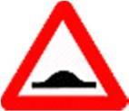 Op de openbare wegen voorzien van verhoogde inrichtingen, die aangekondigd zijn door de verkeersborden A14 en F87, of die op de kruispunten alleen aangekondigd zijn door de verkeersborden A14, of die