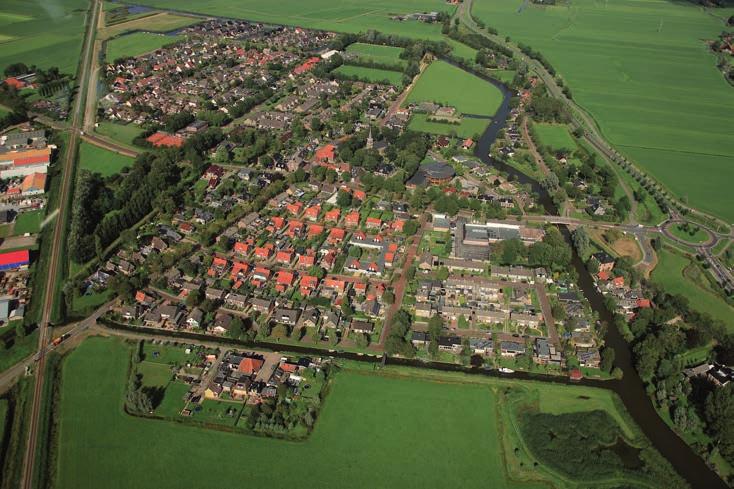 Scharnegoutum Scharnegoutum, dorp aan de Zwette, gelegen enkele kilometers noordelijk van Sneek, is het enige dorp in Friesland waar de Elfstedentocht, via de Zwette, rechtstreeks doorheen voert.