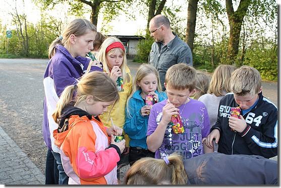 En ook de pakjes frisdrank ontbraken niet.