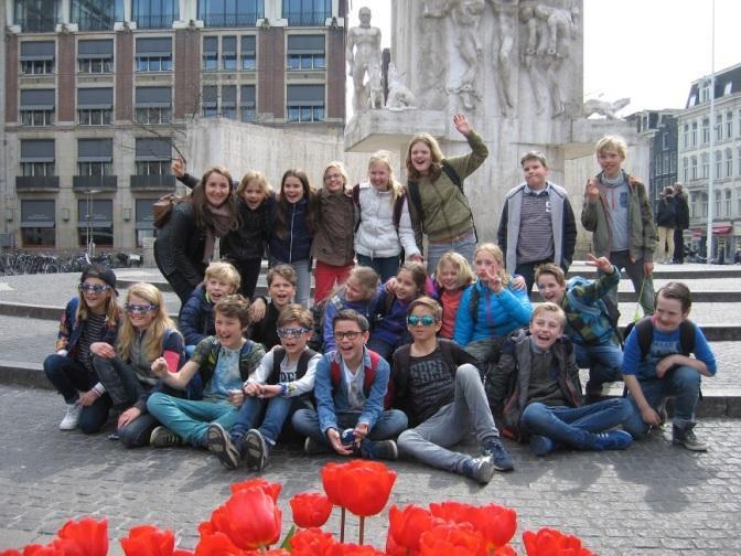 Nieuws uit groep 7b Momenteel zijn wij erg druk bezig met het maken van de entreetoets.