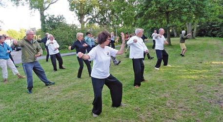 Wudang kloosters. Verder hebben wij ons verdiept in het beoefenen van de Bangstok vorm.