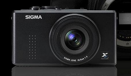 Nieuwtjes Sigma DP1 Het aantal digitale compactcamera s is niet meer te tellen, het onderscheidt tussen de verschillende toestellen is niet bij te houden.