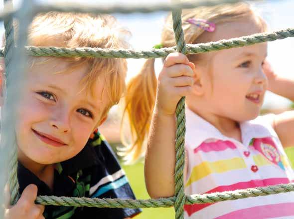 De Wegwijzer jaarverslag 2014-2015 15 Huishoudelijke zaken Ook dit jaar waren er weer een aantal activiteiten. We hebben meegedaan met de Kinderboekenweek, met daaraan een boekenmarkt gekoppeld.