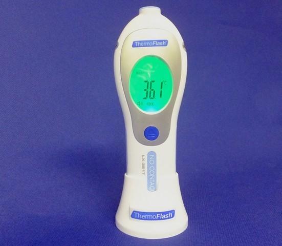 020001721 Thermoflash LX-361T. SPREKENDE elektronische infraroodthermometer. Spraakweergave in het Nederlands, Frans, Engels en Spaans. Meten van de lichaamstemperatuur binnen de second (voorhoofd).