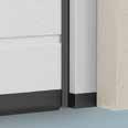 In serieproductie wordt het frame van de deur wit gelakt (RAL 9016). Naar wens kunt u elke andere kleur uit de RAL-catalogus kiezen.