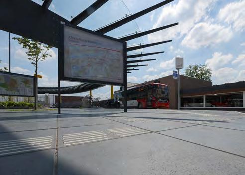 OOSTERHOUT BUSSTATION LEIJSENHOEK GESLEPEN Omschrijving: Oppervlakte: Het busstation aan de Leijsenhoek in Oosterhout is