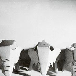 Eames Elephant Speelgoed is eigenlijk niet zo onschuldig als het eruitziet.